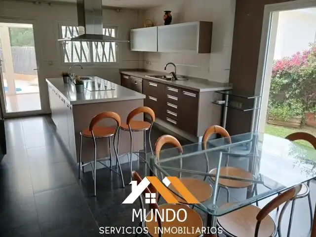 Cocina de Casa o chalet de alquiler en Paterna con Aire acondicionado, Calefacción y Jardín privado