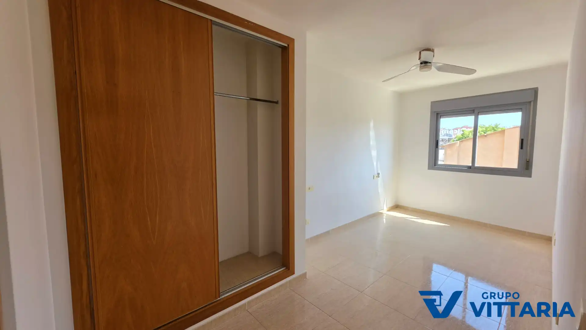 Habitación de Piso en venta en Almería con Aire acondicionado