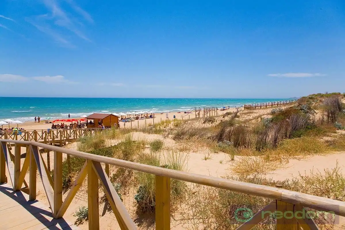 Flat for sale in Guardamar del Segura  with Terrace and Swimming Pool