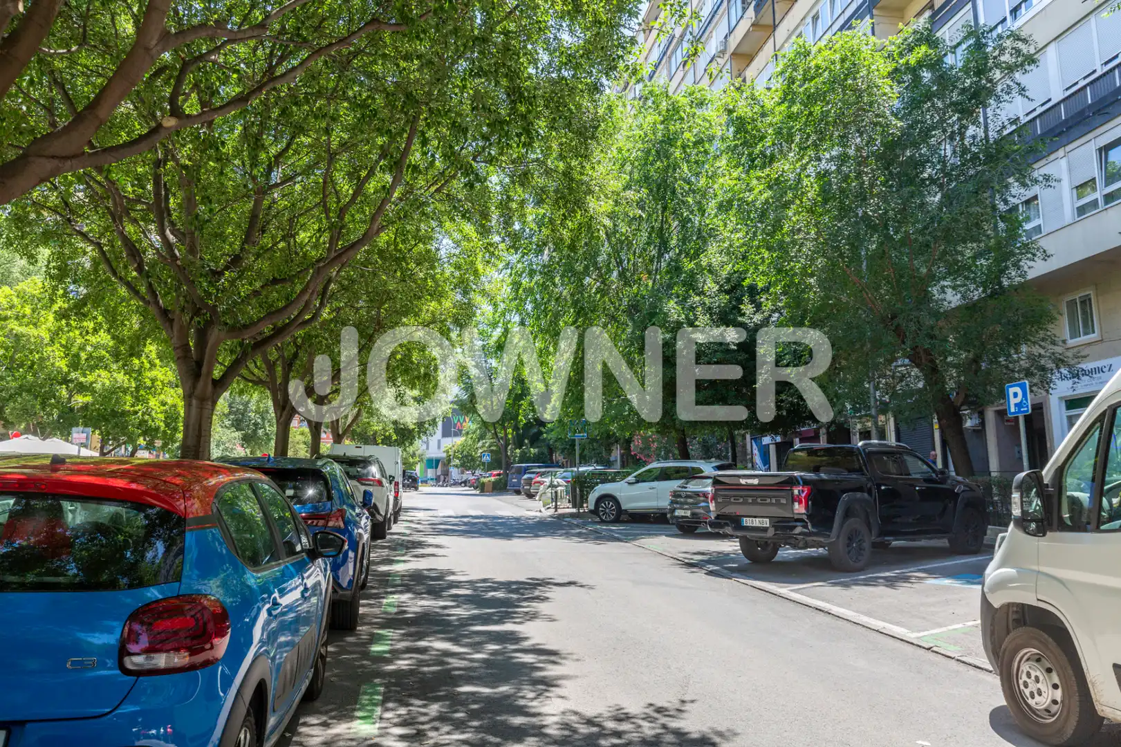 Vista exterior de Piso de alquiler en Madrid con Calefacción y Lavadora