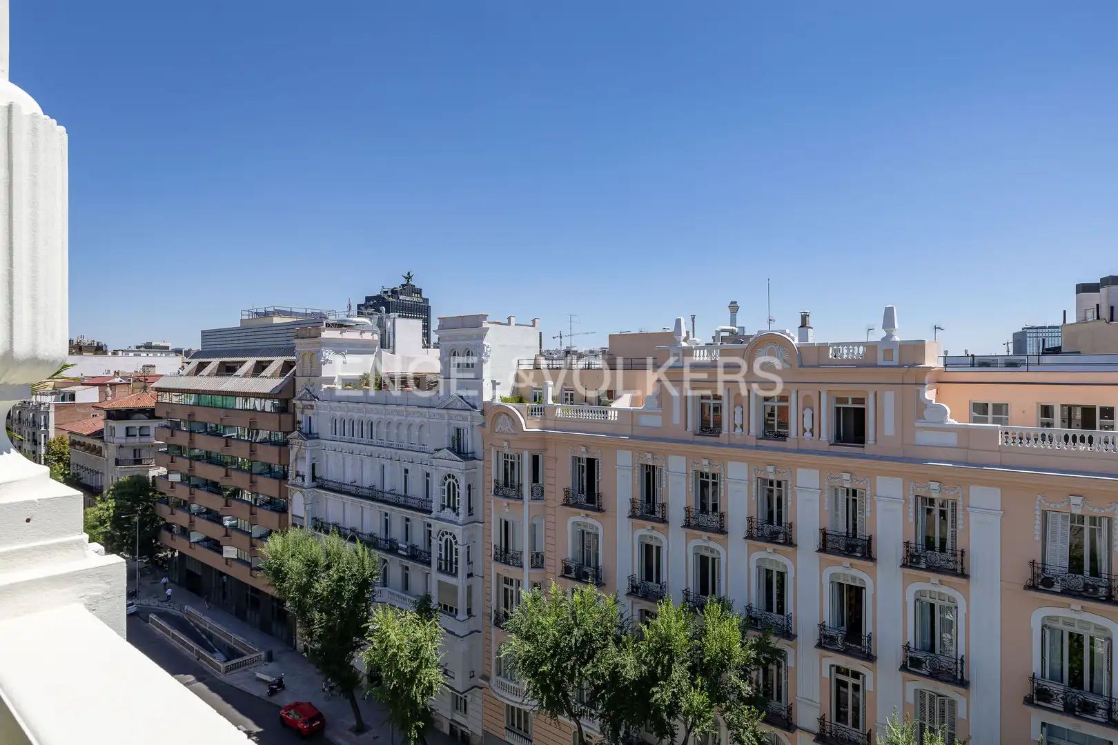 Vista exterior de Àtic de lloguer en Madrid amb Aire condicionat, Calefacció i Terrassa