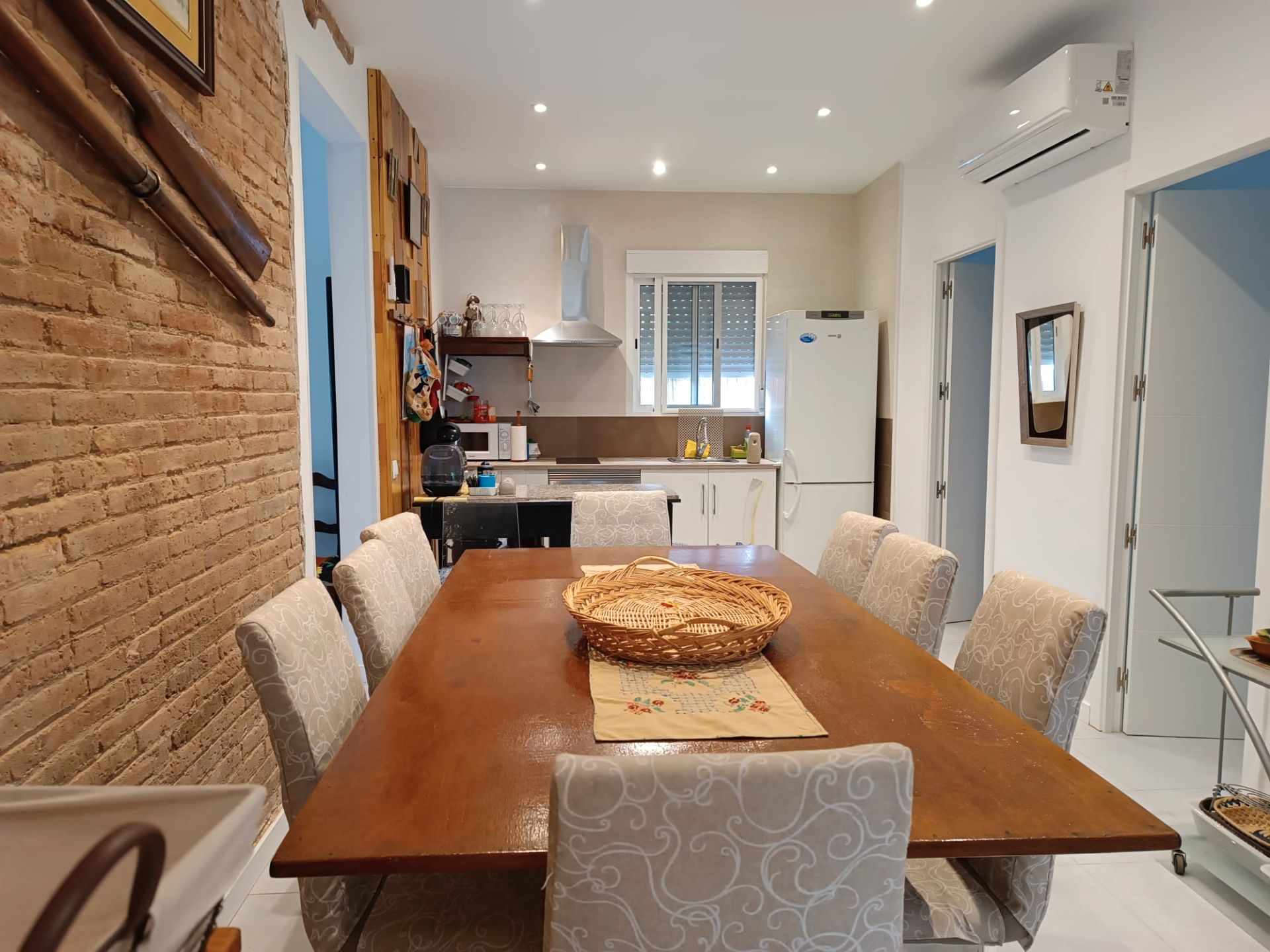 Menjador de Apartament de lloguer en  Tarragona Capital amb Aire condicionat, Calefacció i Jardí privat