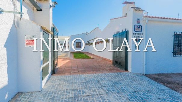 Exterior view of House or chalet for sale in Posadas  with Furnished