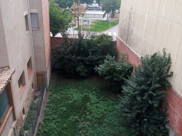 Wohnbaugrundstück zum Verkauf in Tona
