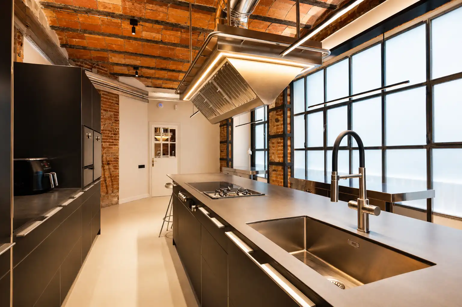 Cocina de Piso de alquiler en Barcelona con Aire acondicionado, Calefacción y Terraza