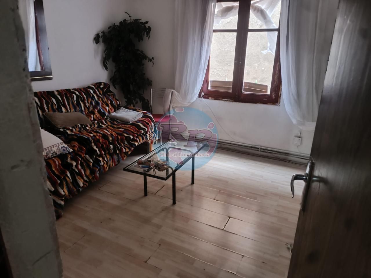 Sala d'estar de Pis en venda en León Capital 