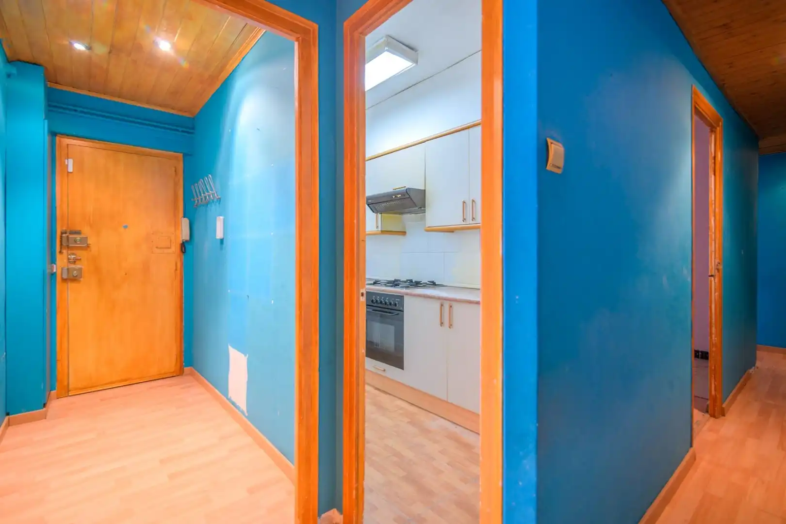 Kitchen of Flat for sale in Manresa  with Heating and Alarm