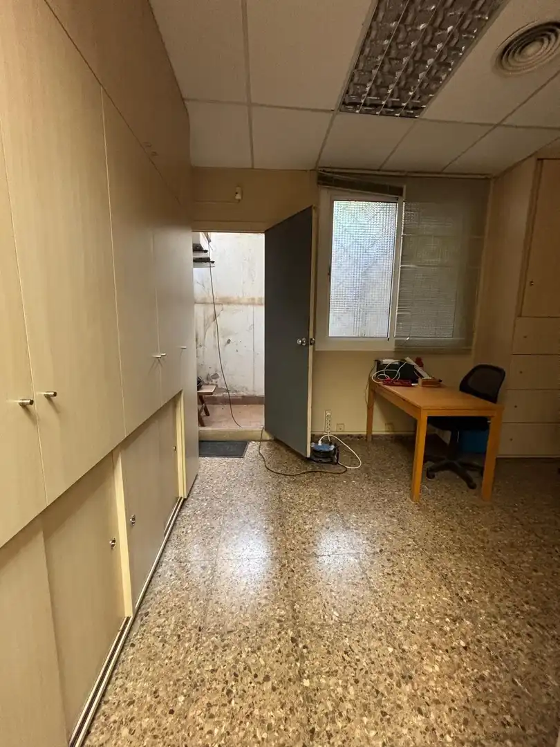 Casa o chalet en venta en L'Hospitalet de Llobregat con Aire acondicionado, Terraza y Balcón