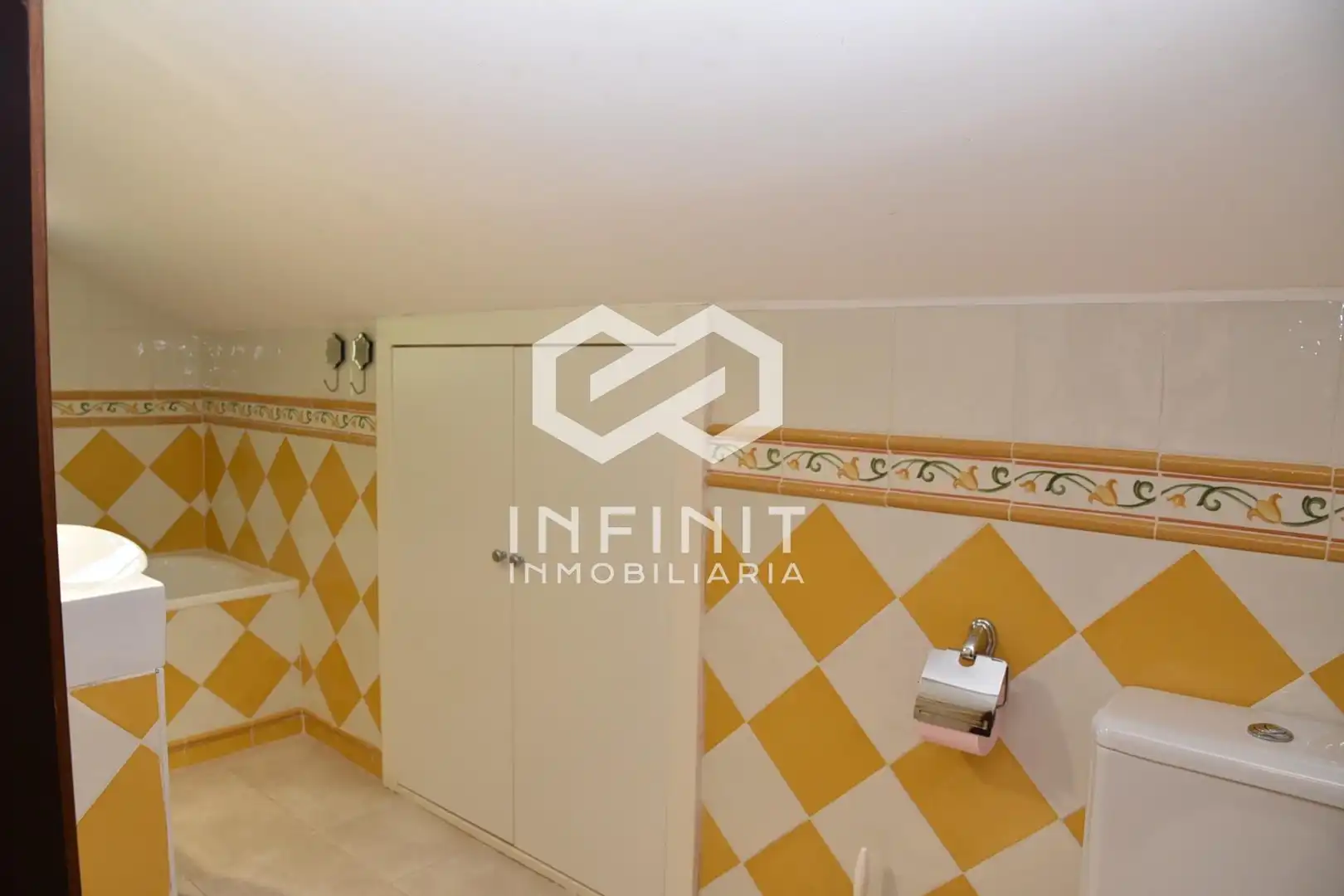 Houses for sale in Ribatejada, Madrid
