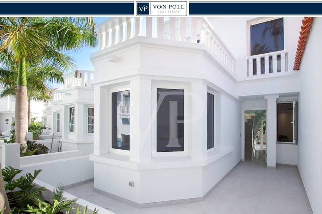 Casa adosada en Venta en Playa del Duque