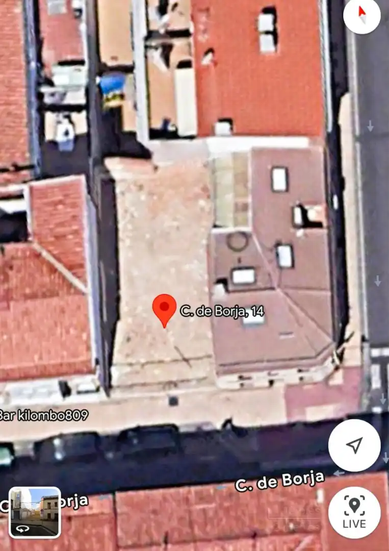 Außenansicht von Residential zum Verkauf in Zaragoza