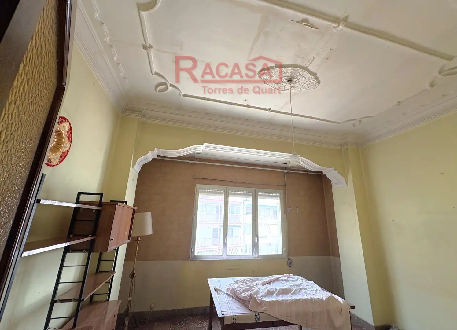 Bedroom of Flat for sale in Valencia