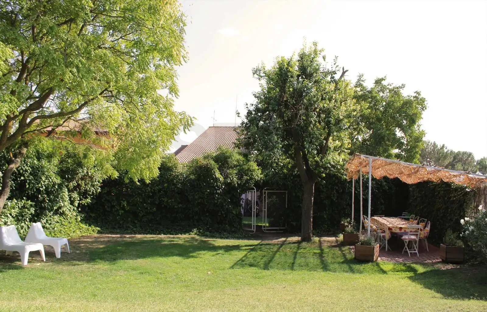 Jardí de Casa o xalet en venda en Escalona del Prado amb Calefacció, Jardí privat i Traster