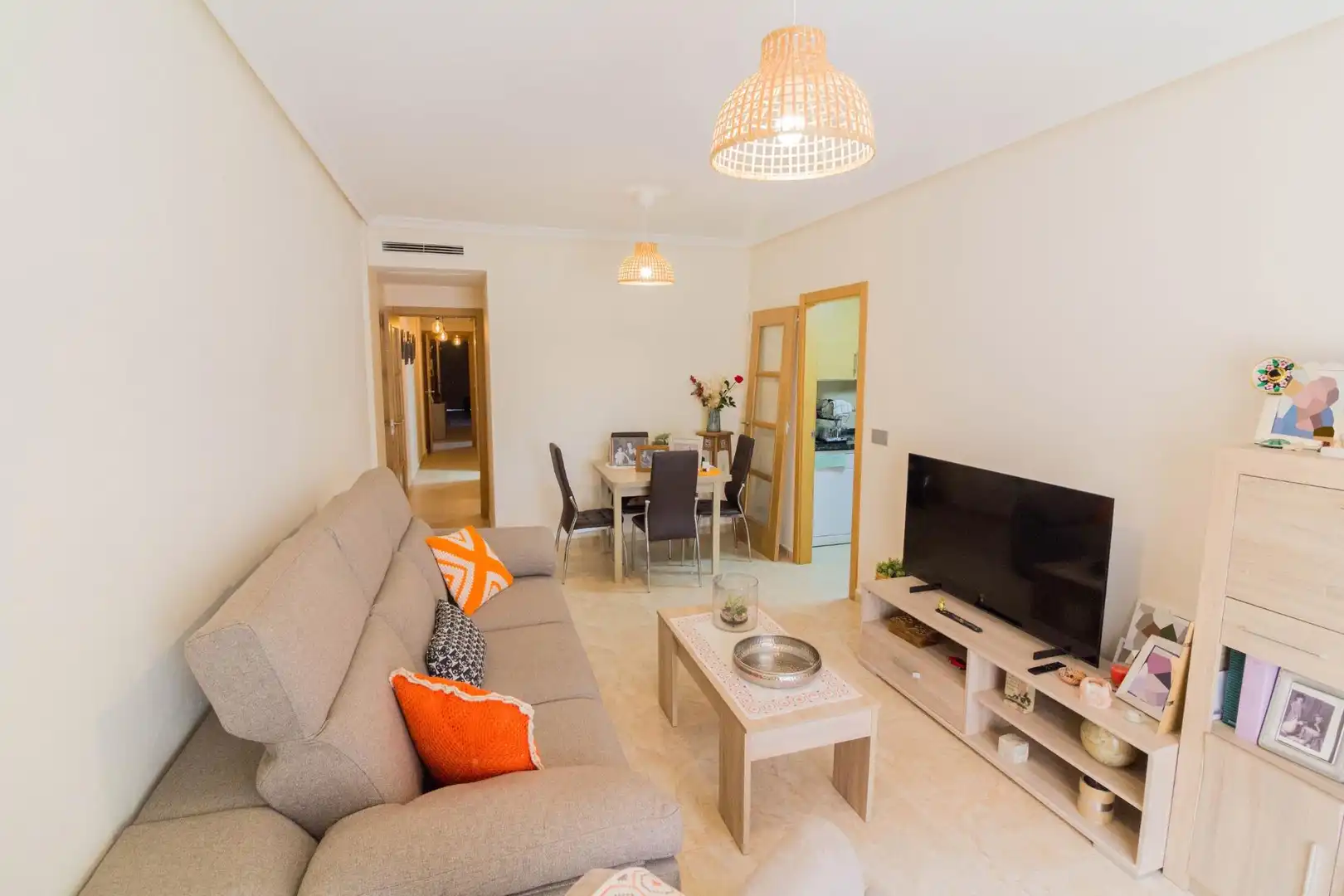 Living room of Flat for rent in Redován  with Air Conditioner, Storage room and Furnished