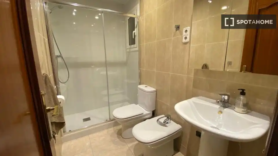 Flat with terrace to rent in Sant Martí, imagen 7