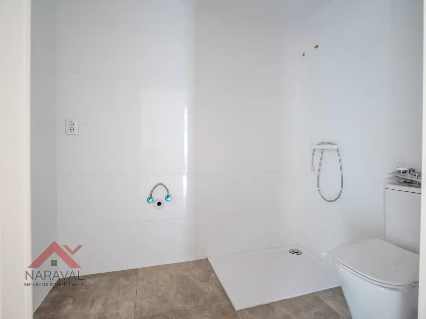 Badezimmer von Wohnung zum Verkauf in Aranguren mit Klimaanlage, Heizung und Terrasse