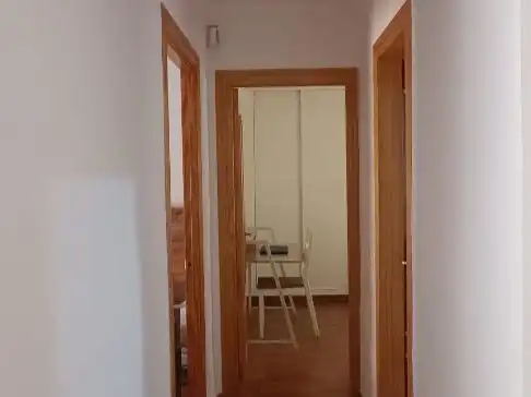 Piso en venta en Almería con Parquet, Amueblado y Lavadora