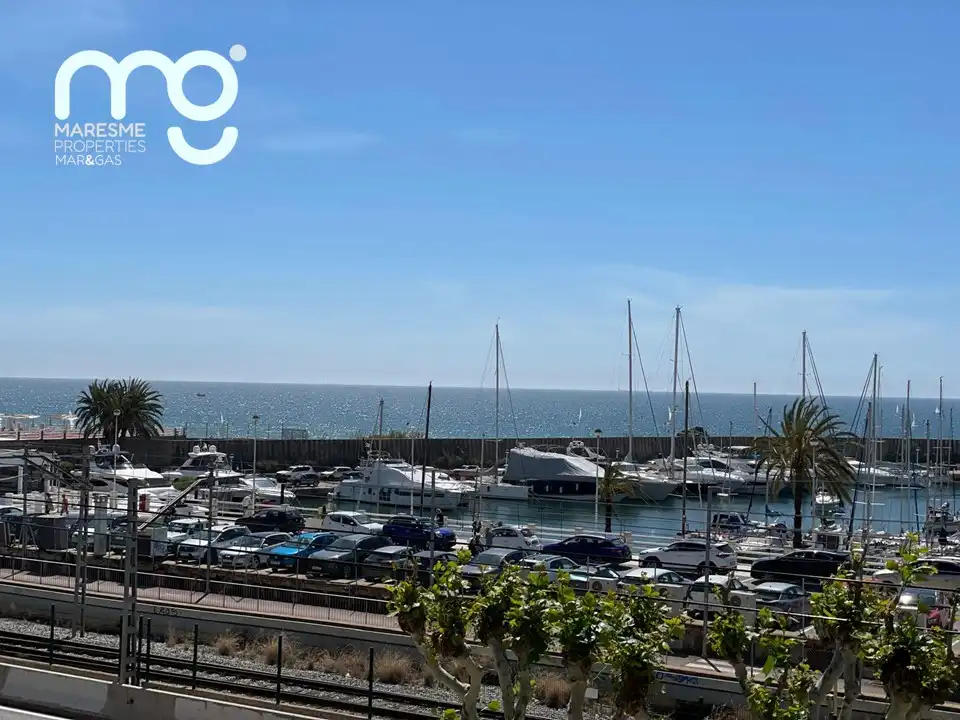 Flat for rent in El Masnou  with Air Conditioner, Heating and Parquet flooring