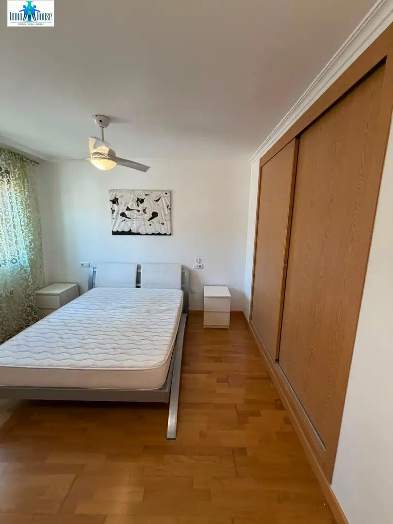 Detached homes for rent in Imaginalia - Llanos del Águila