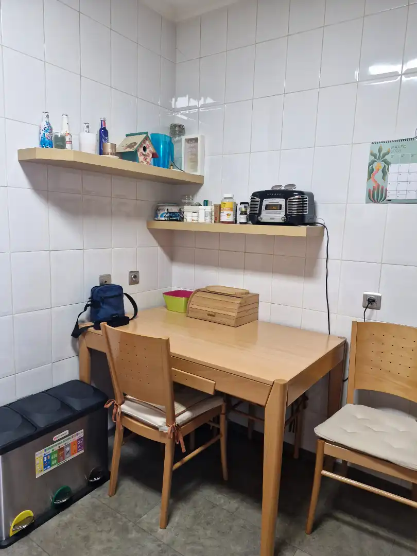 Cocina de Piso de alquiler en Derio con Calefacción, Parquet y Amueblado