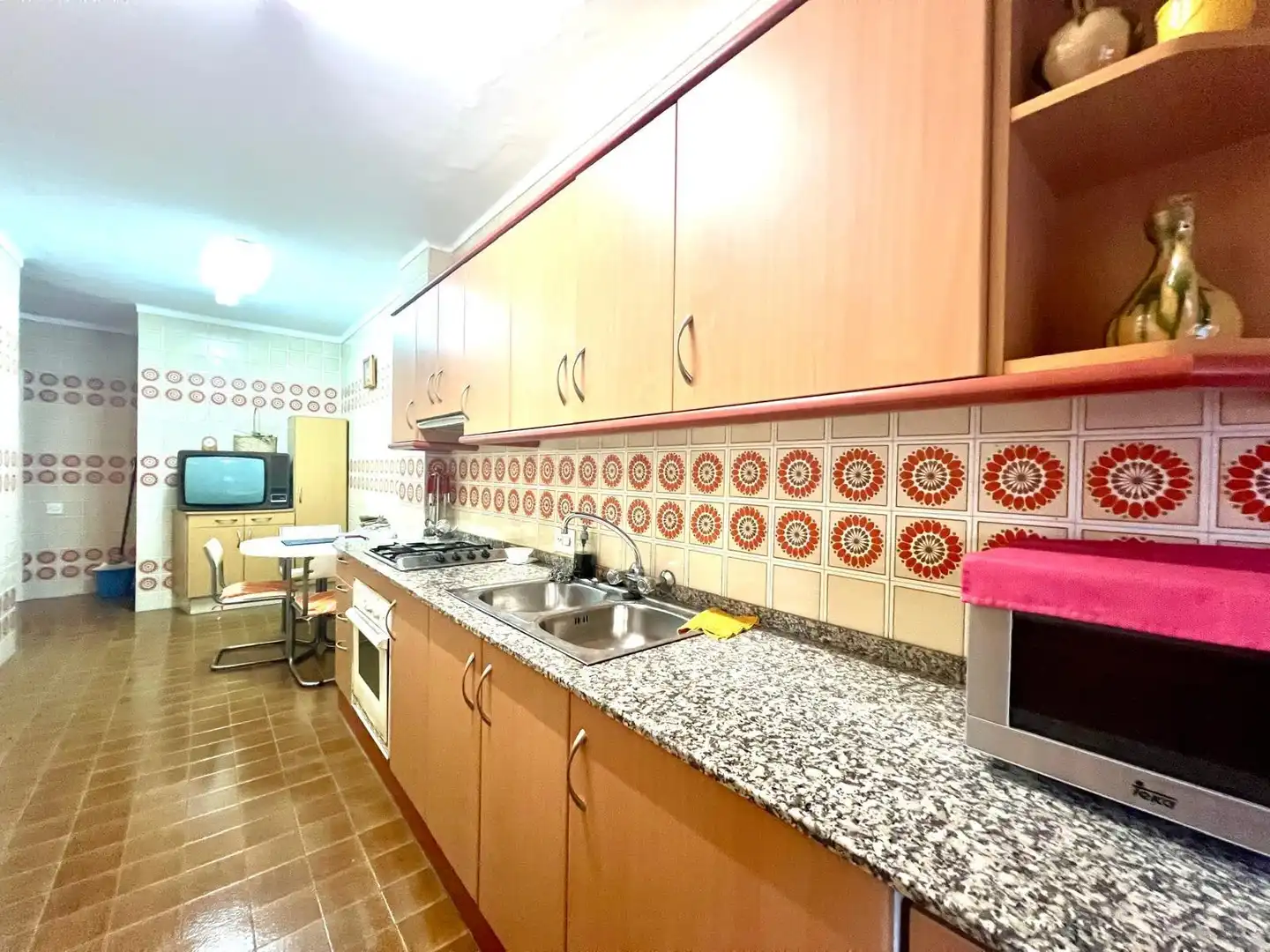 Küche von Wohnung zum Verkauf in Amposta mit Terrasse, Abstellraum und Möbliert