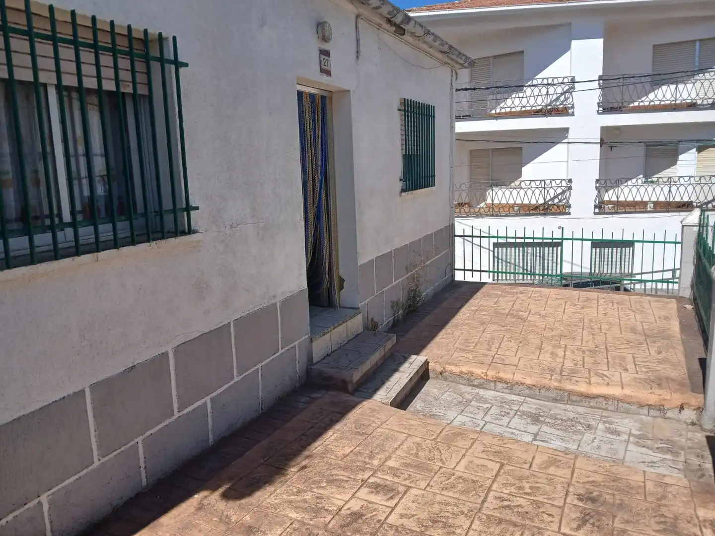 Exterior view of Houses for sale in Cespedosa de Tormes  with Heating, Furnished and Washing machine