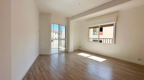 Photo 3 of Flat for sale in Calle Marqués de Cádiz, 43, El Molinillo - Capuchinos, Málaga Capital