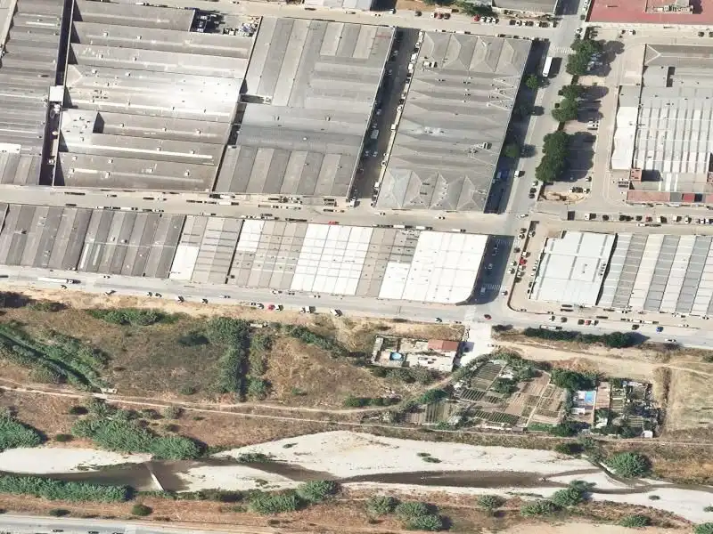 Oficina en venda en Montcada i Reixac