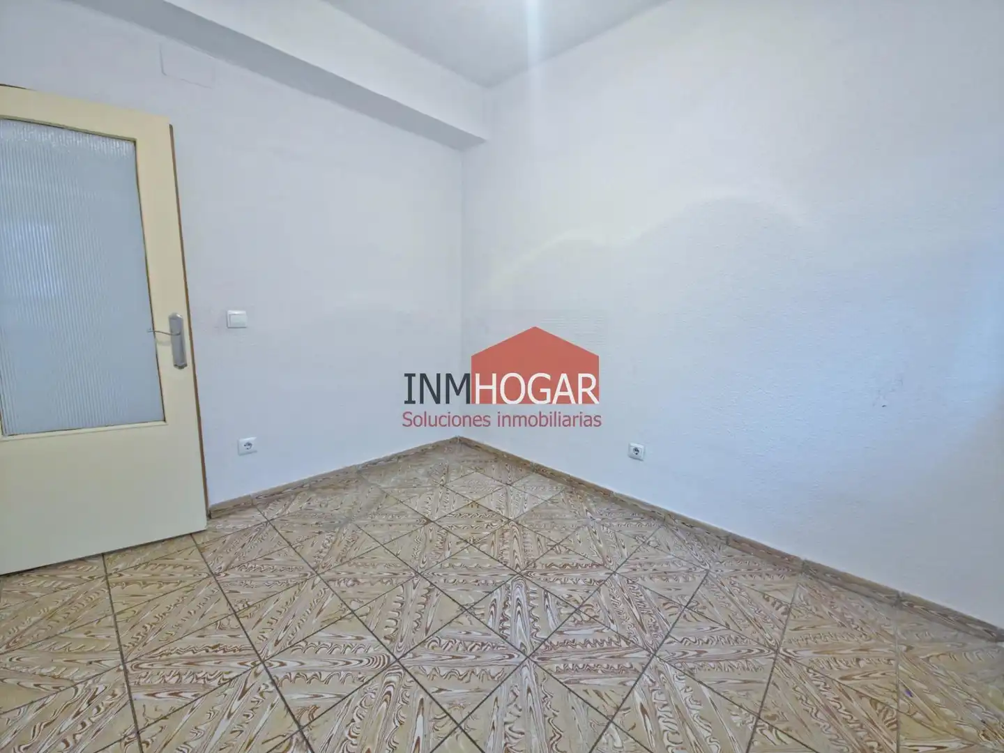 Wohnung zum Verkauf in Ávila mit Möbliert