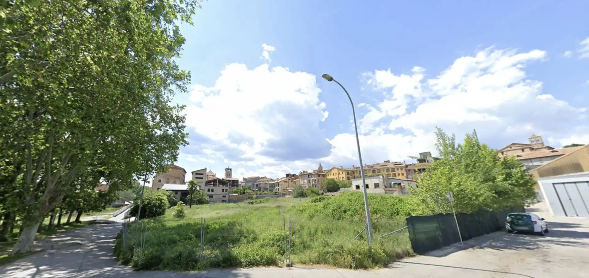 Terreni e lotti in vendita a Centre