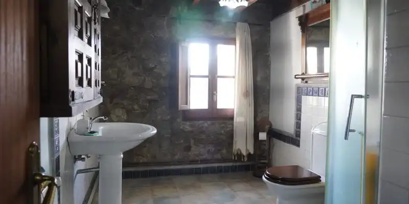 Bany de Casa o xalet en venda en Sant Vicenç de Montalt amb Aire condicionat i Moblat