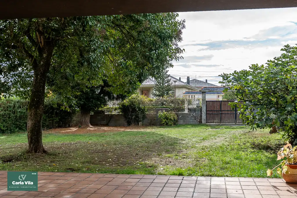 Jardín de Casa o chalet en venta en Lugo con Calefacción, Jardín privado y Parquet