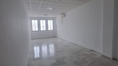 Foto 2 de Oficina de alquiler en Calle Historiador Juan Manzano, Condequinto, Montequinto