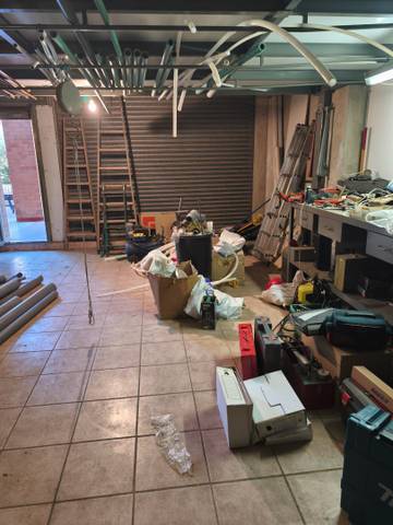 Local comercial en Venta en Calle Pantano de Búbal, 10 en Salvador Allende