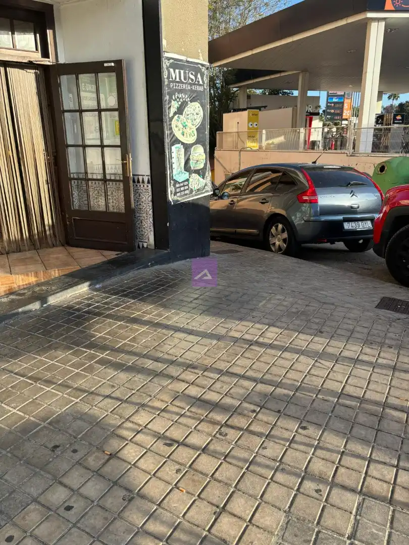 Vista exterior de Local en venta en Picassent con Terraza