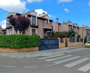 Casa o xalet en venda a Villamuriel de Cerrato