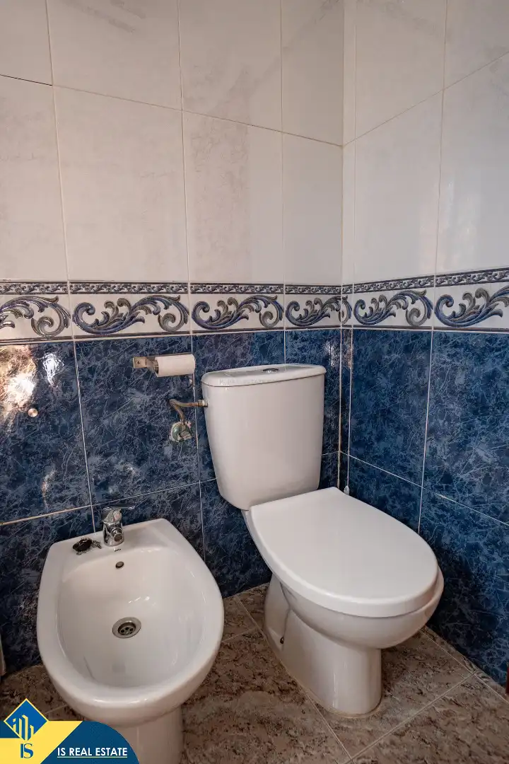 Bany de Casa o xalet en venda en Torrevieja amb Aire condicionat, Calefacció i Terrassa