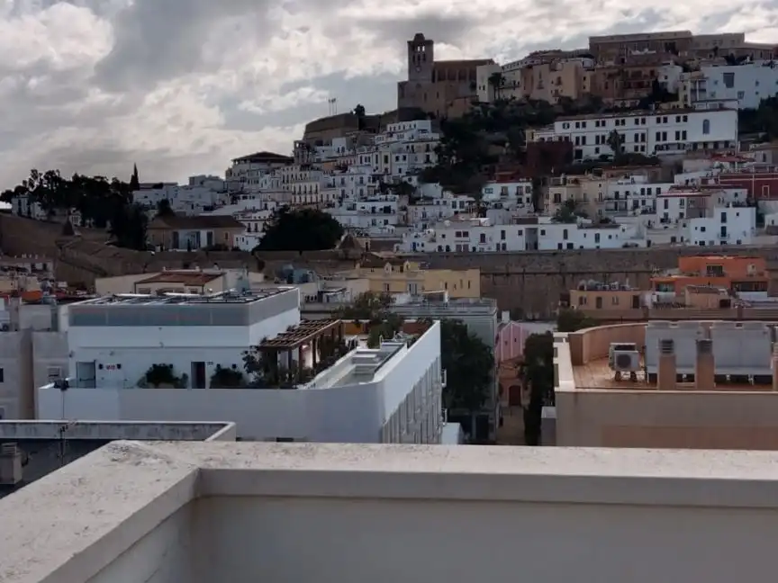 Penthouse mit Aufzug zum Verkauf in Avinguda de Bartomeu de Roselló 5