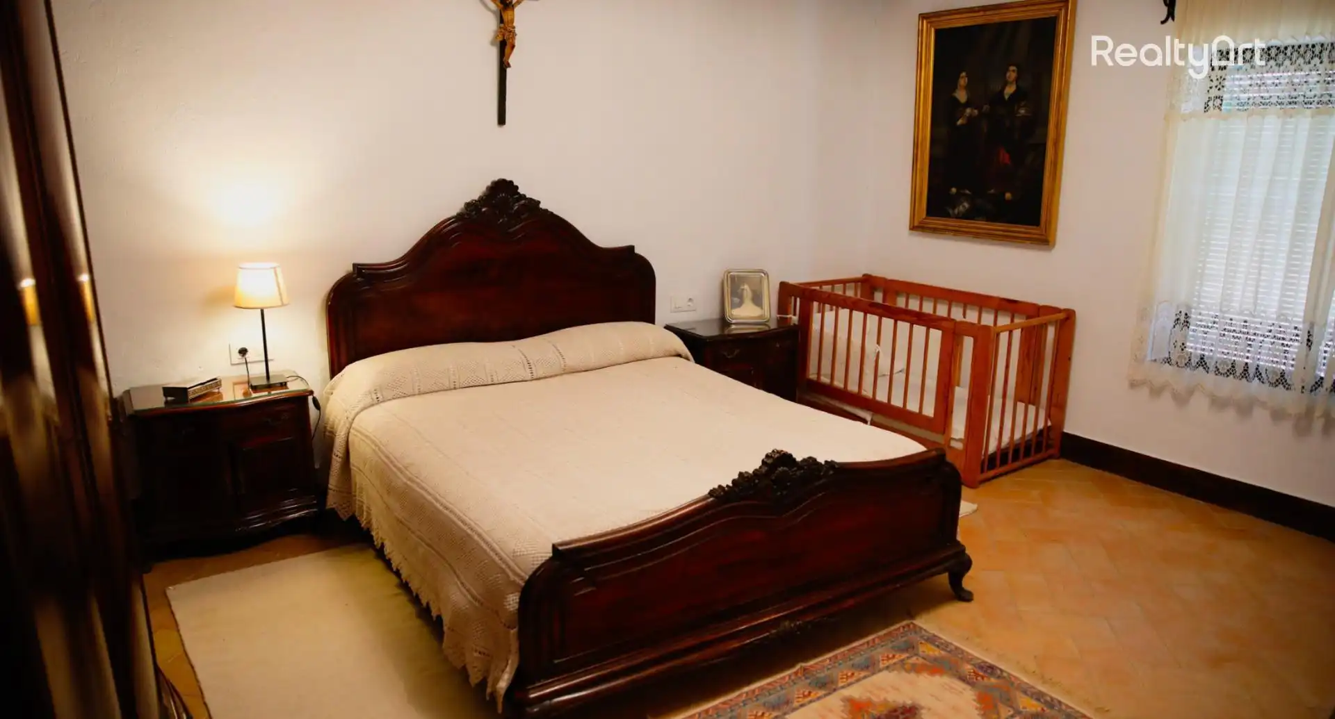 Dormitori de Casa o xalet en venda en El Castillo de las Guardas amb Aire condicionat, Calefacció i Jardí privat