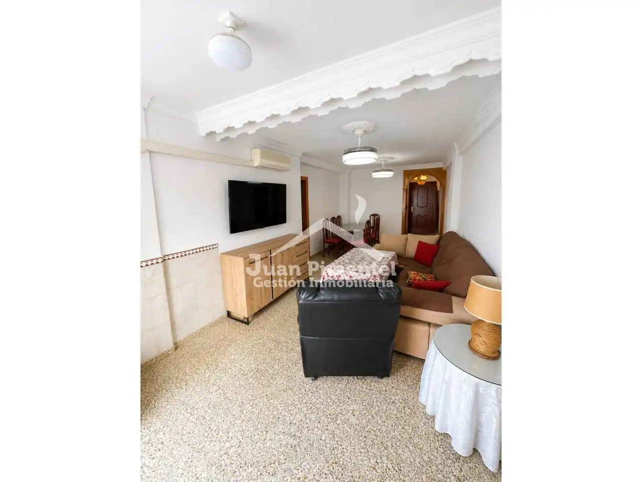 Sala de estar de Piso en venta en Estepona con Aire acondicionado, Amueblado y Balcón