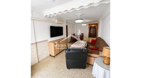 Foto 2 de Piso en venta en Avenida Mar y Sierra, 5, Sierra de Estepona - Avda. de Andalucía, Estepona