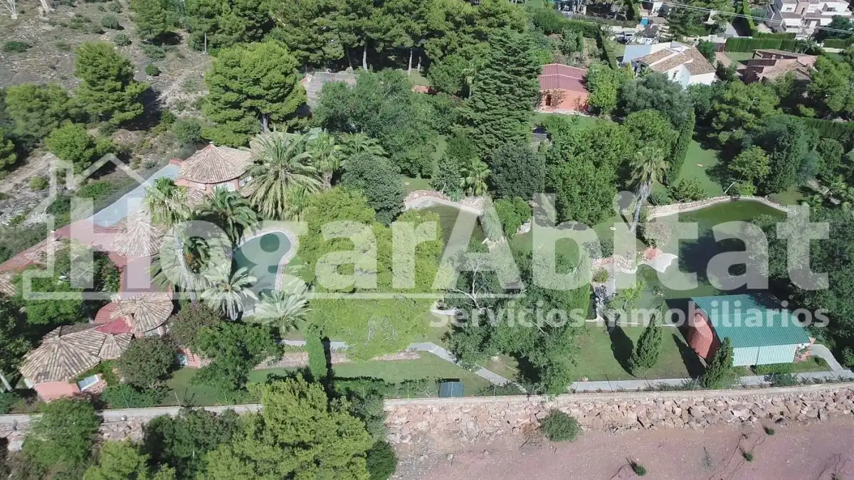 Chalet con piscina en venta en Calle RONDA DEL PUIG DE SANTA MARÍA, imagen 17