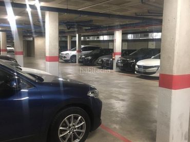 Einzelparkplatz zum Verkauf in Carrer de Dinarès 10