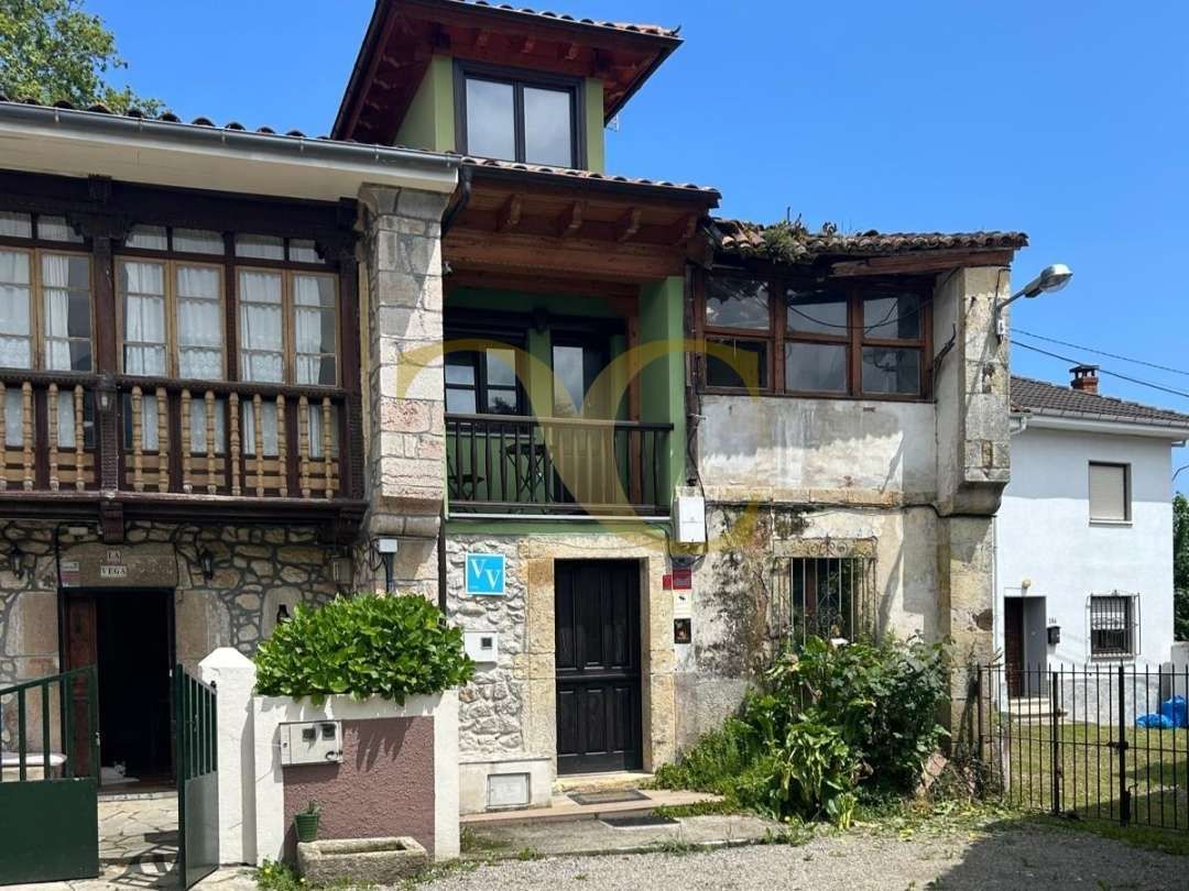 Exterior view of Single-family semi-detached for sale in Llanes  with Heating, Private garden and Terrace