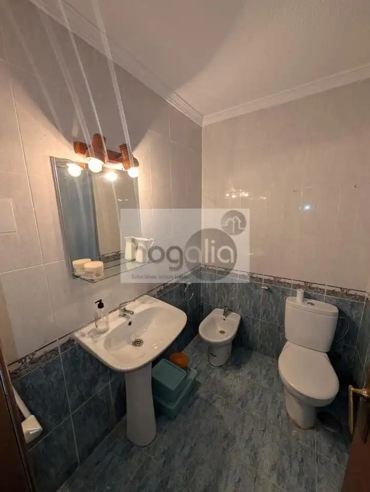 Baño de Planta baja en venta en Sevilla con Amueblado