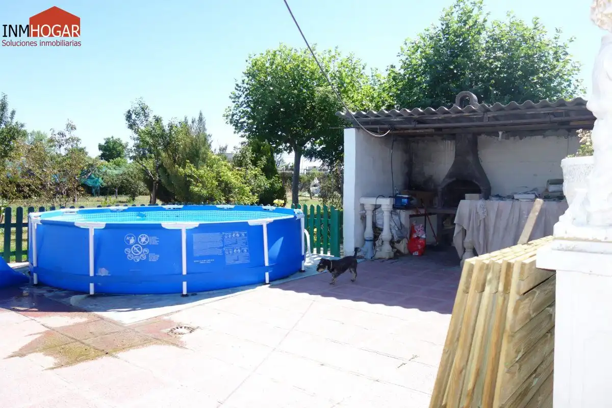 Schwimmbecken von Country house zum Verkauf in Ávila mit Privatgarten, Terrasse und Abstellraum