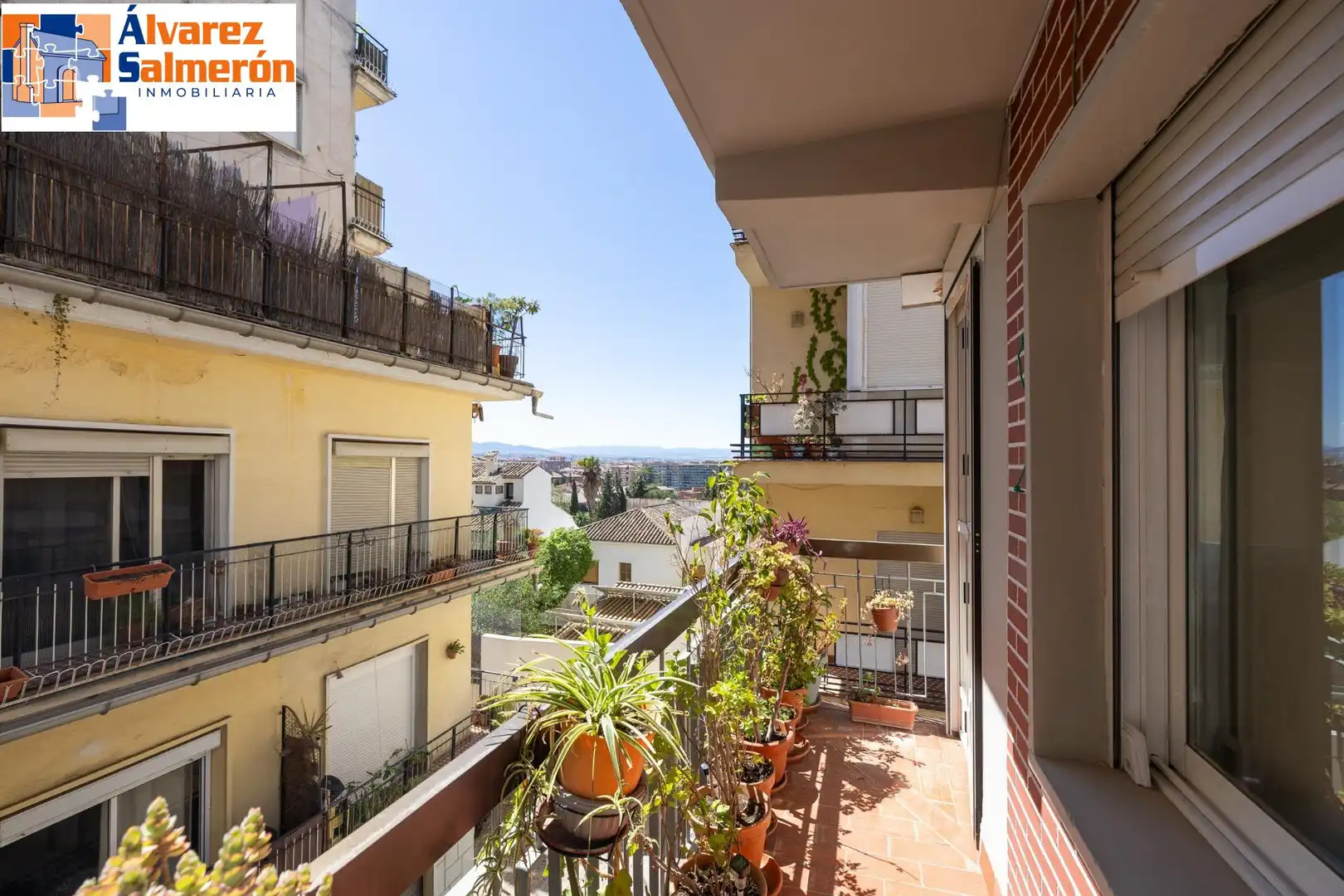 Balcony of Flat for sale in Granada  with Balcony