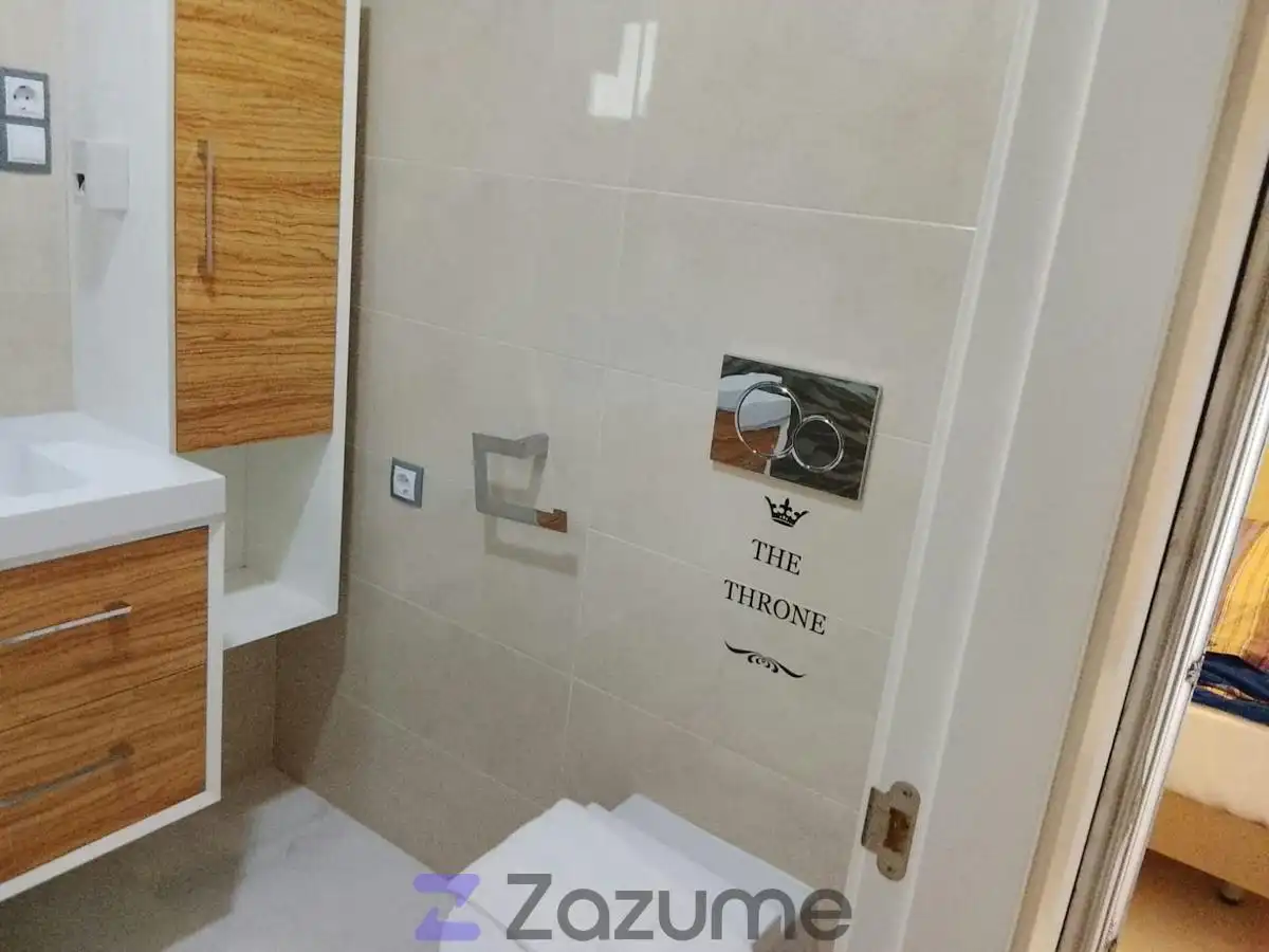 Baño de Apartamento de alquiler en Los Arenales del Sol