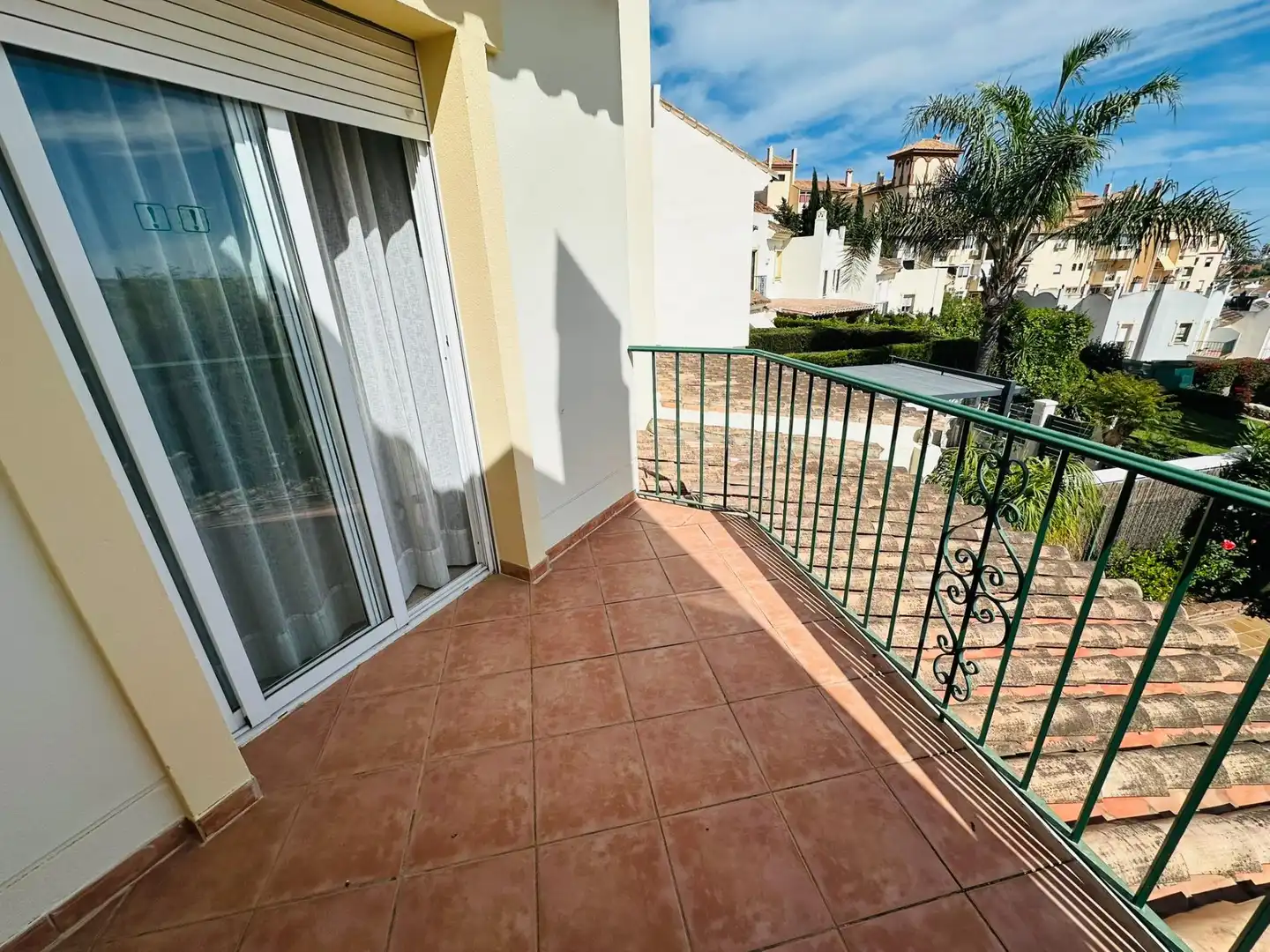 Terrassa de Casa adosada en venda en Mijas amb Aire condicionat, Calefacció i Jardí privat