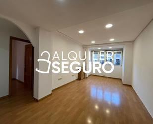 Exterior view of Flat to rent in  Madrid Capital  with Air Conditioner and Heating